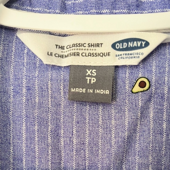 Old Navy Avocado & Pineapple Top - Picture 5 of 5